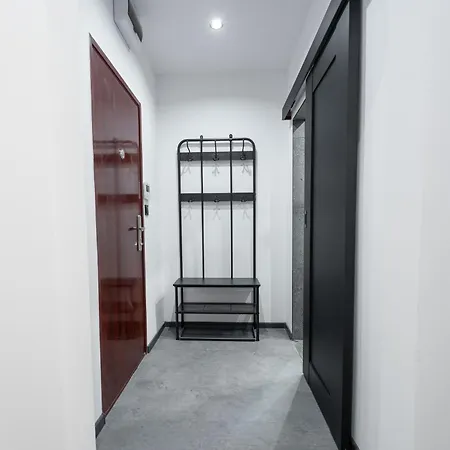 Pa - The Balcony Nook Apartman